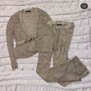 METALLIC GOLD TWO PEICE SET